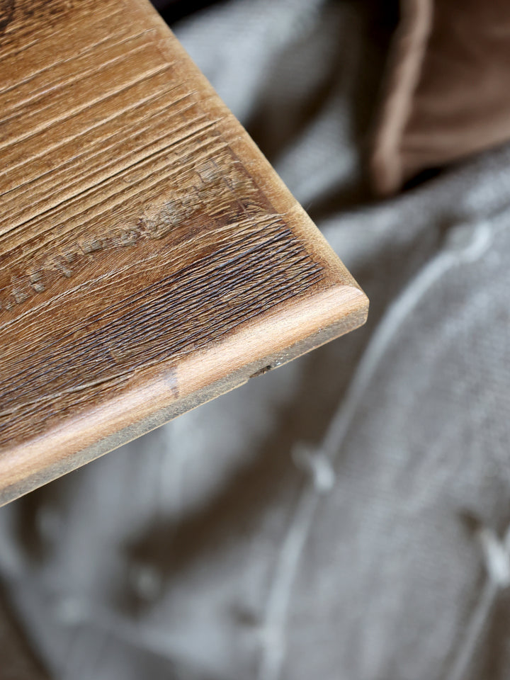 Skåp med dörrar