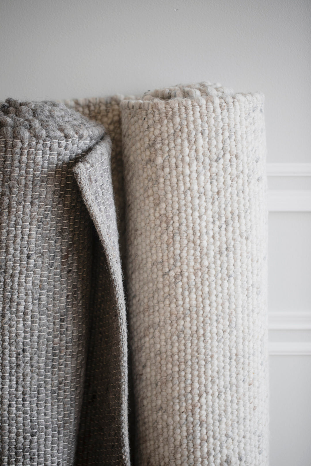 Auckland_carpet_grey+natural_wool_Lifestyle_3B